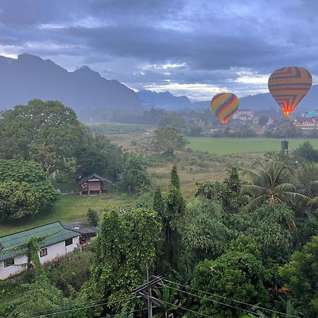 Vang Vieng Th Central Park Hotel Exterior foto